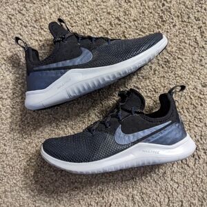 Nike Women's Wmns Free TR 8 'Metallic Black'Training Metcon Size 5